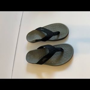 Orthaheel sandals! Size 7! Black!
